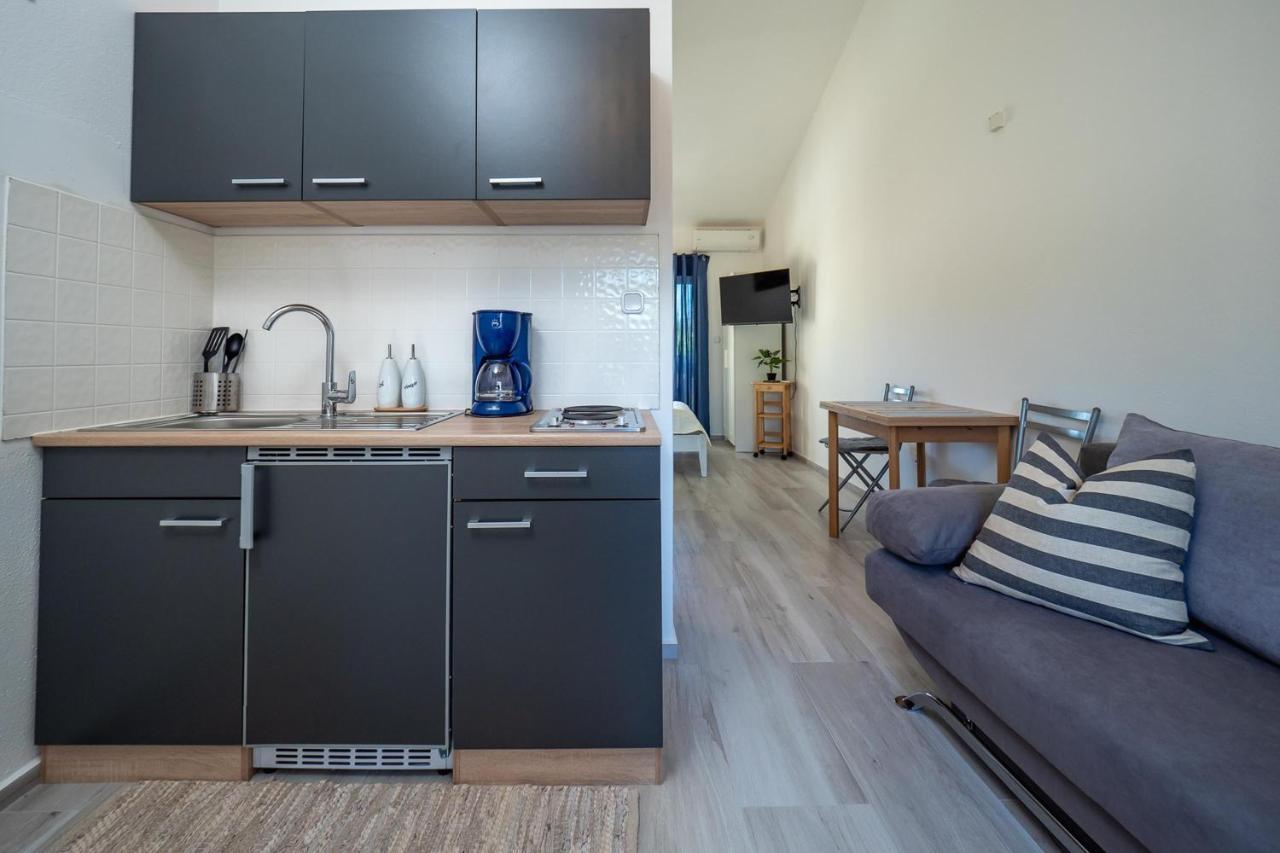 Apartments Domic Баньоле Екстер'єр фото